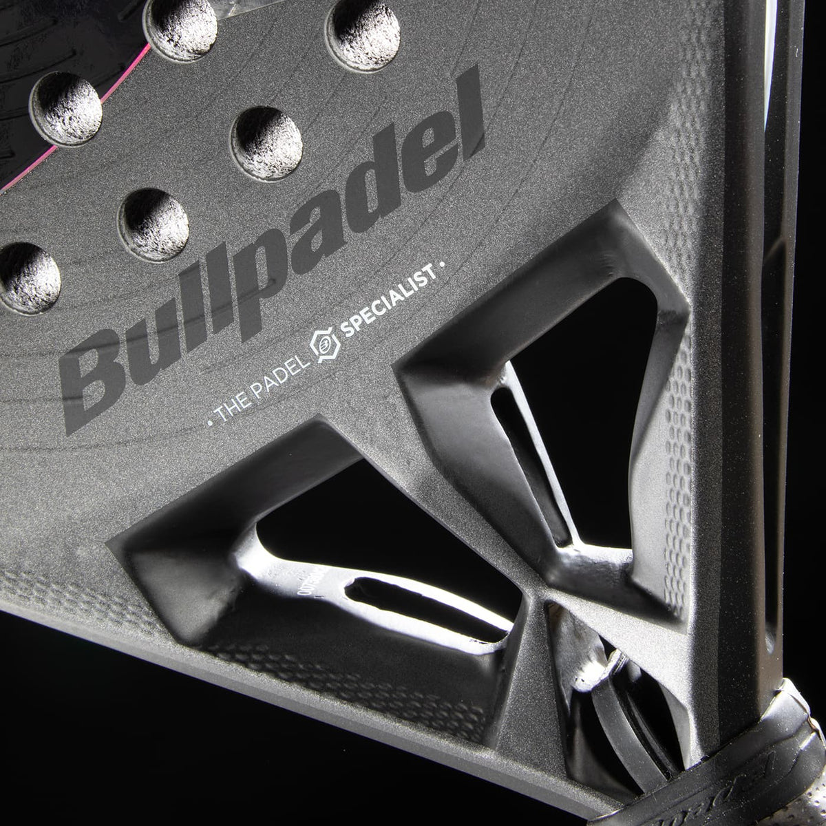 Bullpadel Hack 04 Hybrid 2026